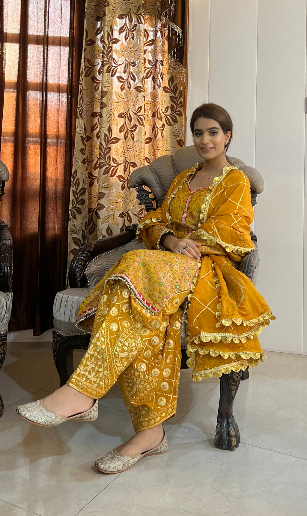 Brocade and Gold Gotta