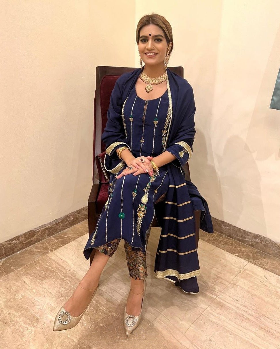 Navy Blue Aesthetics