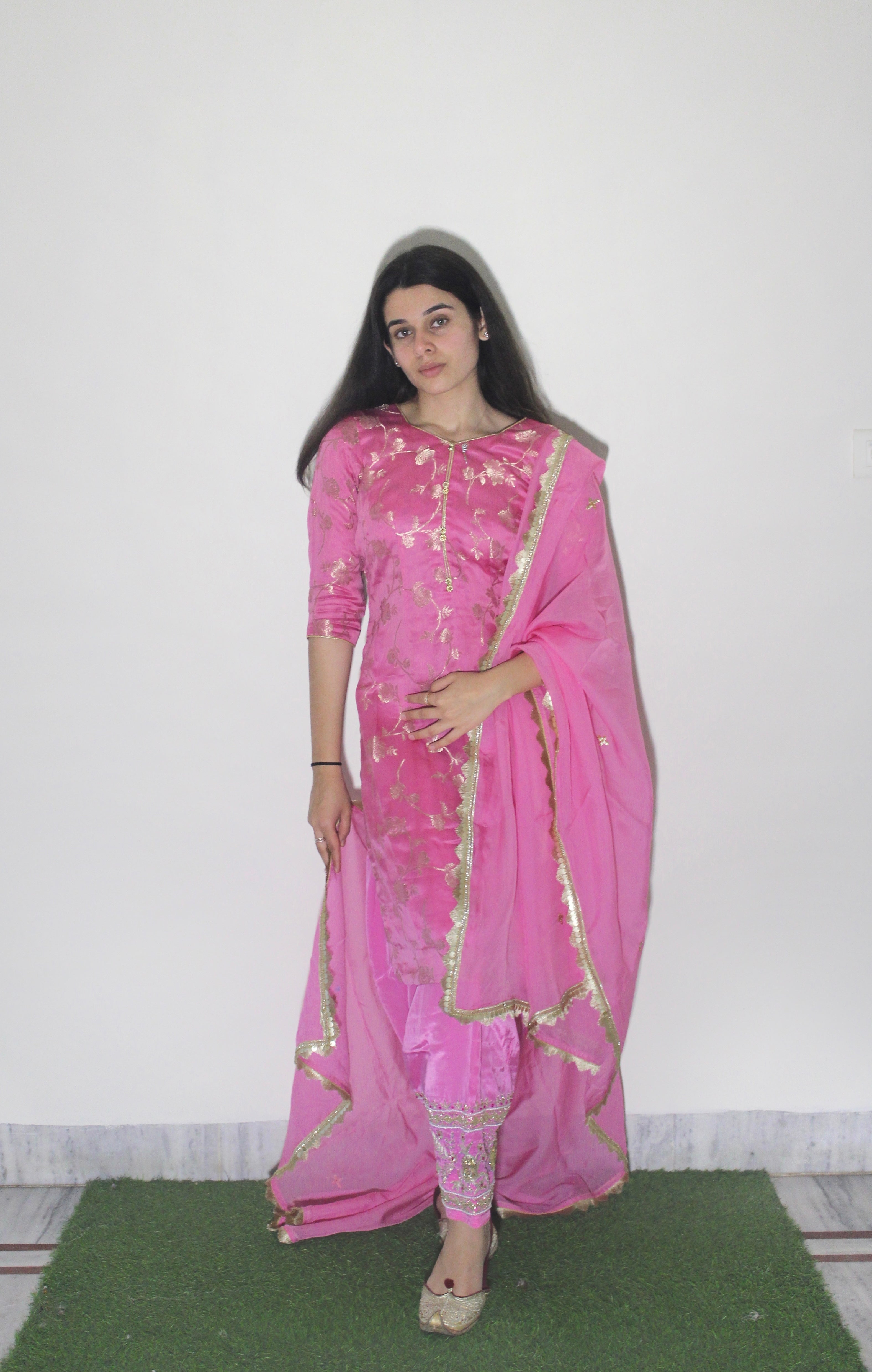 Banarasi Print Pink